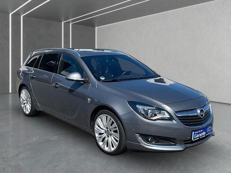 Gebraucht Opel Insignia Sport 250 PS (183 kW) 2016 Grau Kombi