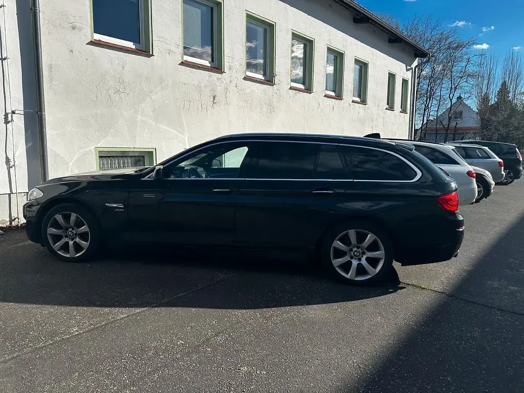 Gebraucht BMW 535 313 PS (230 kW) 2012 Schwarz Kombi
