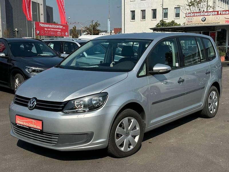 Silber Gebraucht 2010 VW Touran Van / Kleinbus | 5.900 € (Fairer Preis) - Bild 1/4