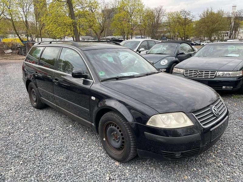 Gebraucht VW Passat Comfortline 150 PS (110 kW) 2003 Schwarz Kombi