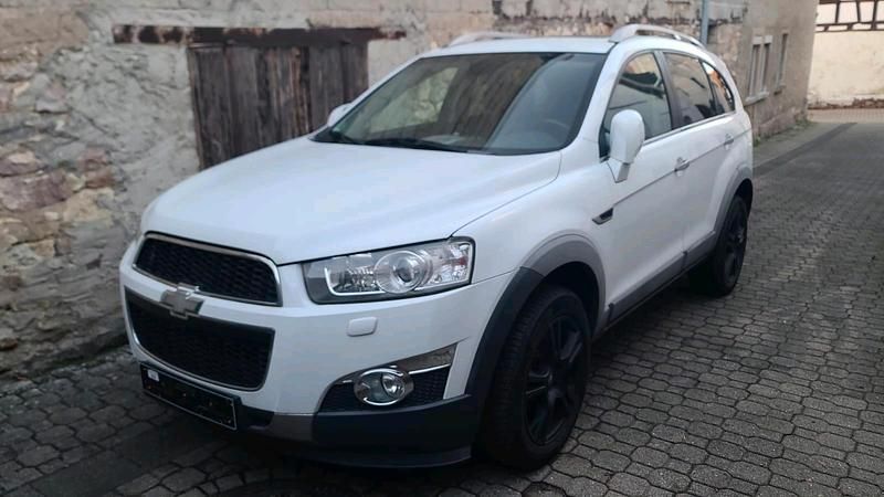Gebraucht Chevrolet Captiva 183 PS (134 kW) 2012 Weiß SUV