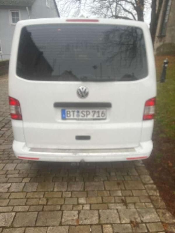 Gebraucht VW T5 140 PS (102 kW) 2013 Weiß Van