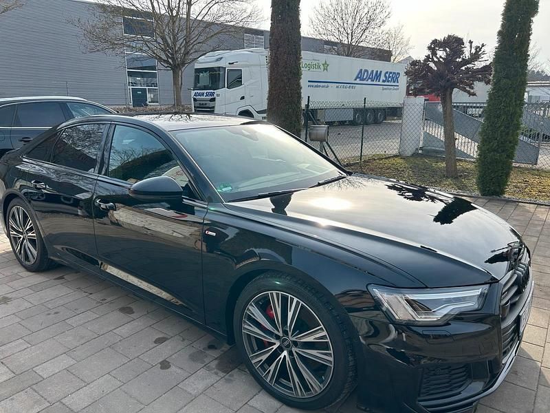 Gebraucht Audi A6 Ambiente 367 PS (269 kW) 2023 Schwarz Limousine