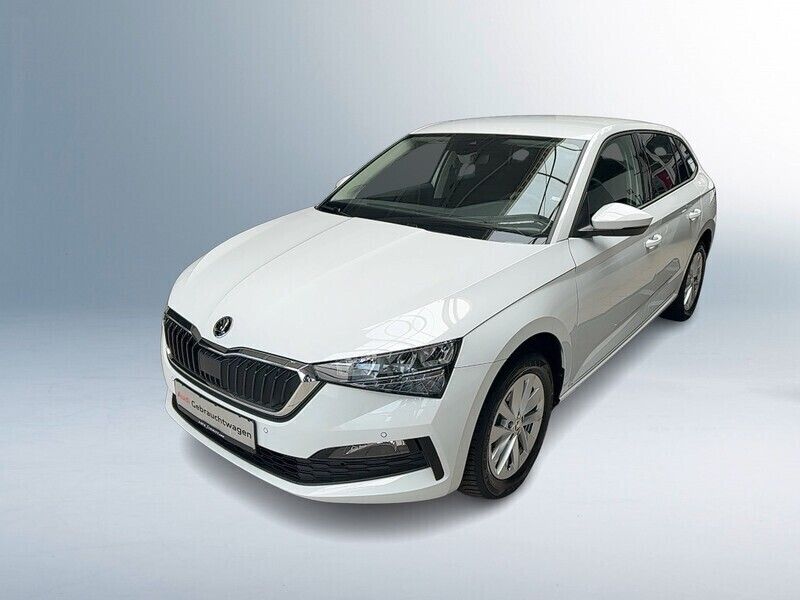 Moonweiss metallic Gebraucht 2024 Skoda Scala Ambition Kleinwagen | 18.480 € (Fairer Preis) - Bild 1/4