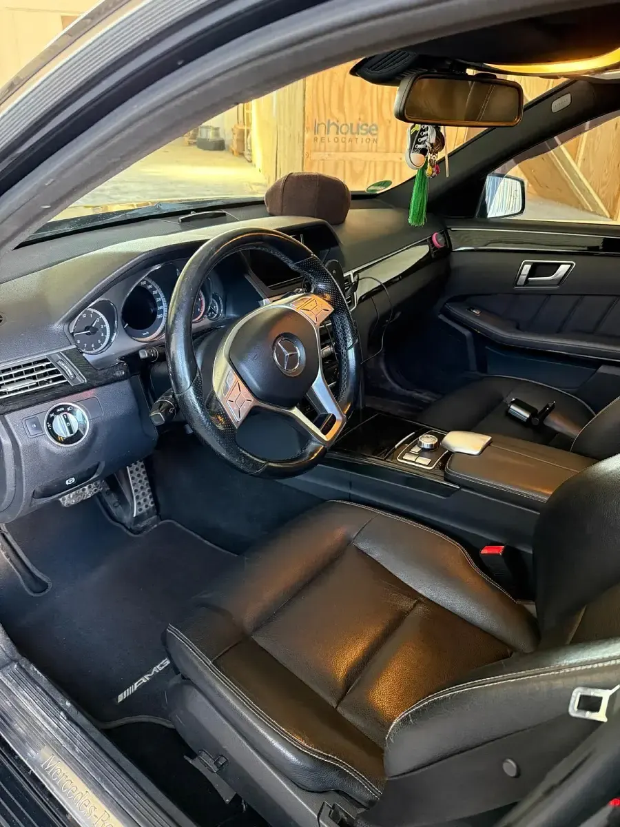 Gebraucht Mercedes E350 Avantgarde 265 PS (194 kW) 2012 Schwarz Kombi