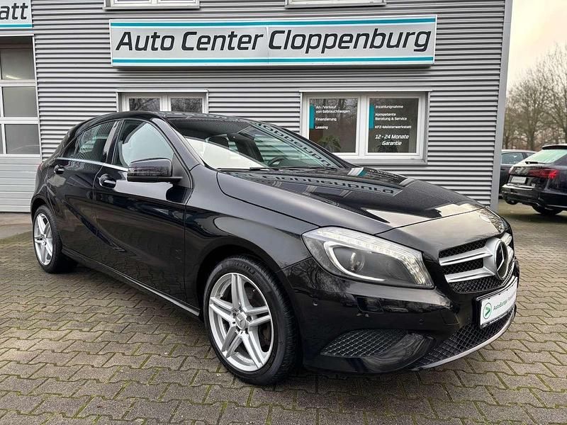 Schwarz Gebraucht 2014 Mercedes A200 Urban Kleinwagen | 9.850 € (Fairer Preis) - Bild 1/4