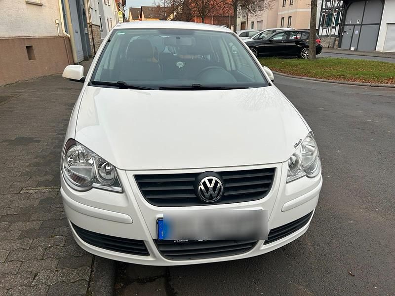 Weiß Gebraucht 2009 VW Polo Kleinwagen | 4.550 € (Fairer Preis) - Bild 1/4
