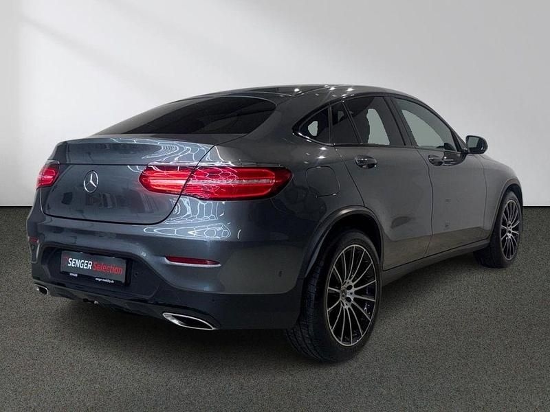 Gebraucht Mercedes GLC250 AMG 211 PS (155 kW) 2019 Grau Coupé