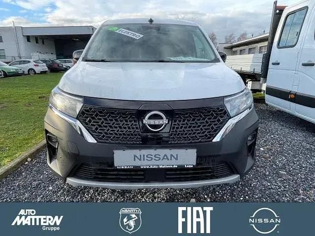 Neu Nissan Townstar N-Connecta 66 kW (90 PS) 2025 Weiß Van