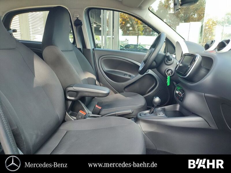 Gebraucht Smart ForFour Electric Drive 60 kW (82 PS) 2021 Karosserie in graphite grey () (metallic) Limousine