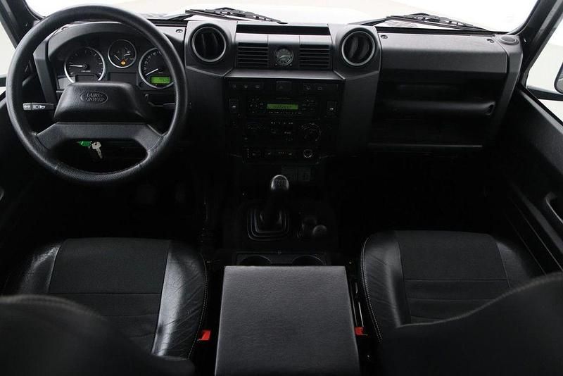 Gebraucht Land Rover Defender 122 PS (89 kW) 2008 Grau Kombi