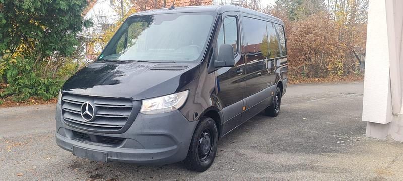 Schwarz Gebraucht 2019 Mercedes Sprinter Van | 17.555 € (Teuer) - Bild 1/4