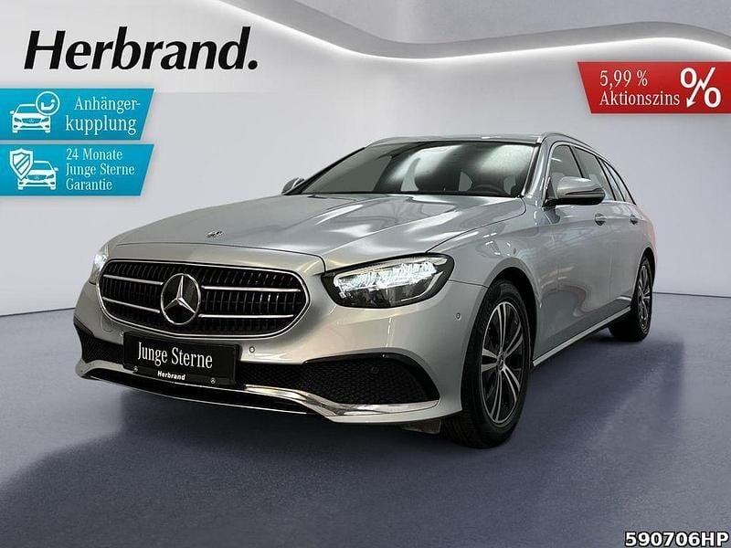 Metalliclack hightechsilber Gebraucht 2021 Mercedes E200 Avantgarde Kombi | 32.770 € (Etwas zu teuer) - Bild 1/4