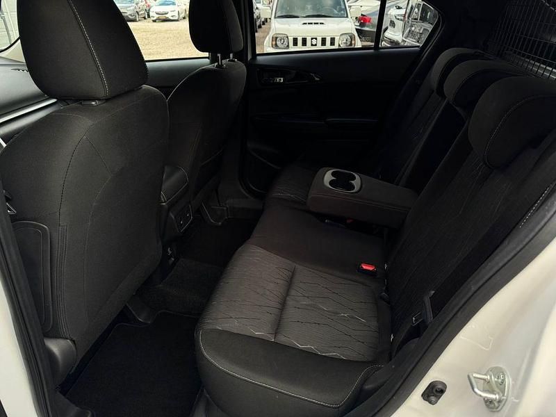 Gebraucht Mitsubishi Eclipse Cross Active 163 PS (119 kW) 2020 Weiß SUV