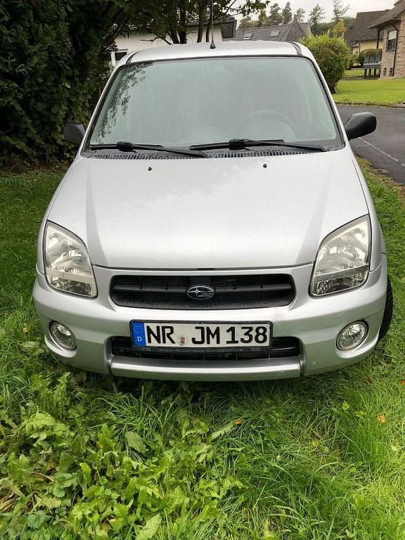 Grau Gebraucht 2006 Subaru Justy Kleinwagen | 1.990 € - Bild 1/4