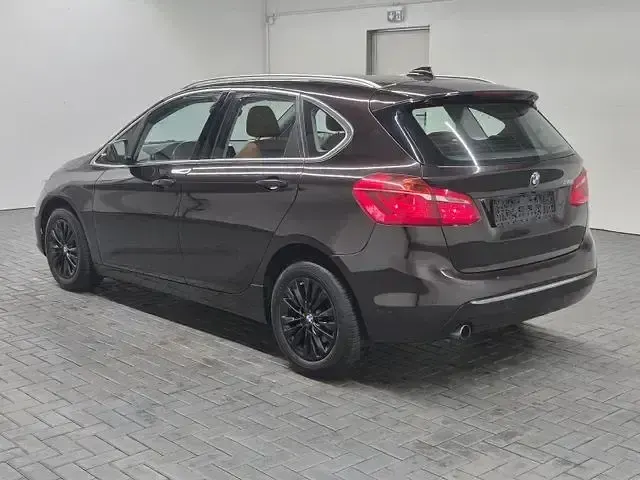 Gebraucht BMW 218 Active Tourer 136 PS (100 kW) 2015 Sparklingbraunmet. Van / Kleinbus