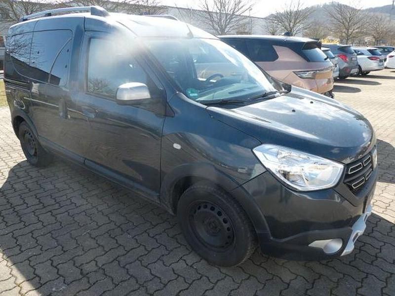 Gebraucht Dacia Dokker Stepway 131 PS (96 kW) 2019 Grau Van / Kleinbus