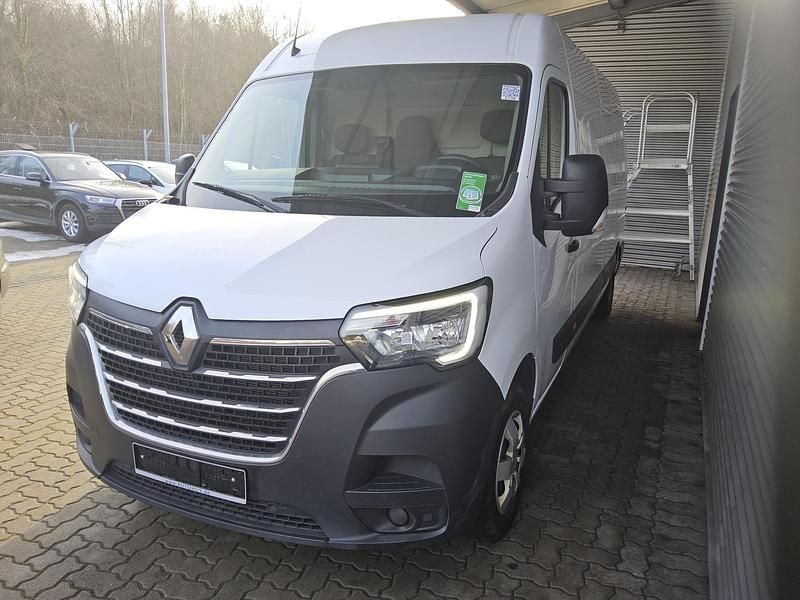 Second-hand Renault Master 150 CP (110 kW) 2023 Alb Monovolum