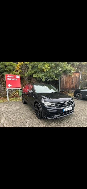 Schwarz Gebraucht 2021 VW Tiguan SUV | 36.800 € - Bild 1/4