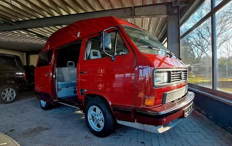 Usado VW Multivan 69 HP (50 kW) 1988 Vermelho Monovolume