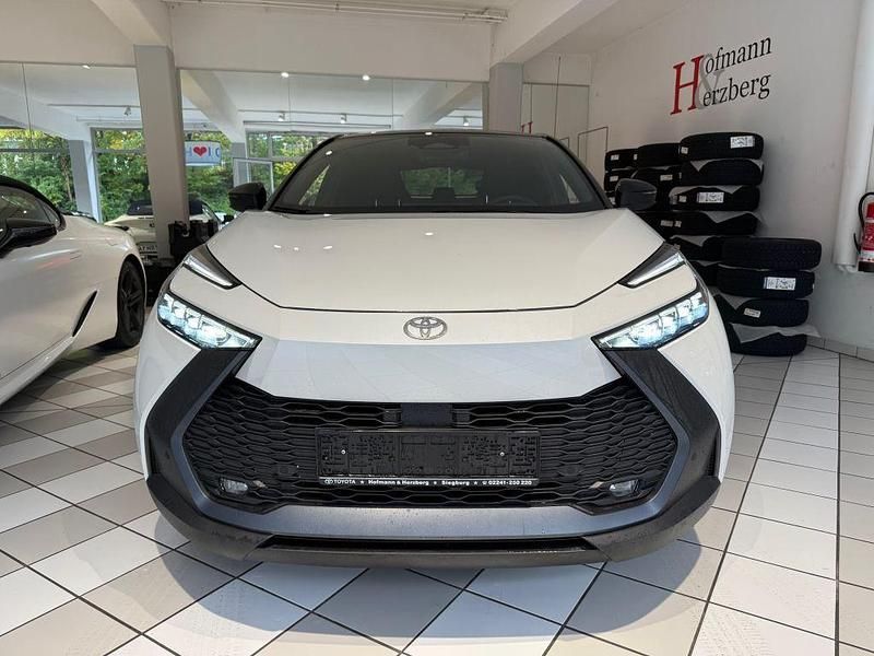 Gebraucht Toyota C-HR Team 140 PS (102 kW) 2023 Weiß SUV