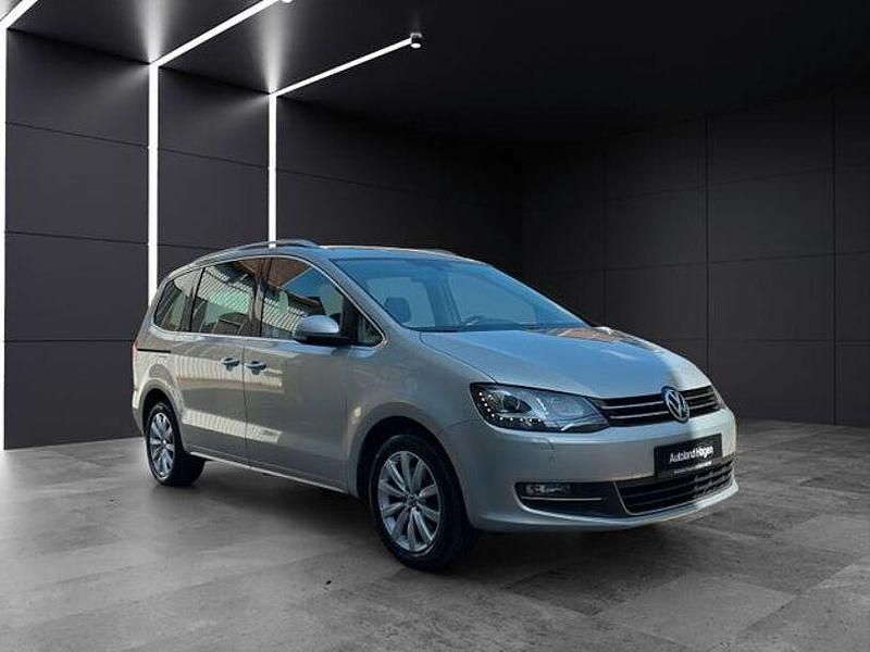 Andere Gebraucht 2011 VW Sharan Highline Van / Kleinbus | 13.999 € (Etwas zu teuer) - Bild 1/4