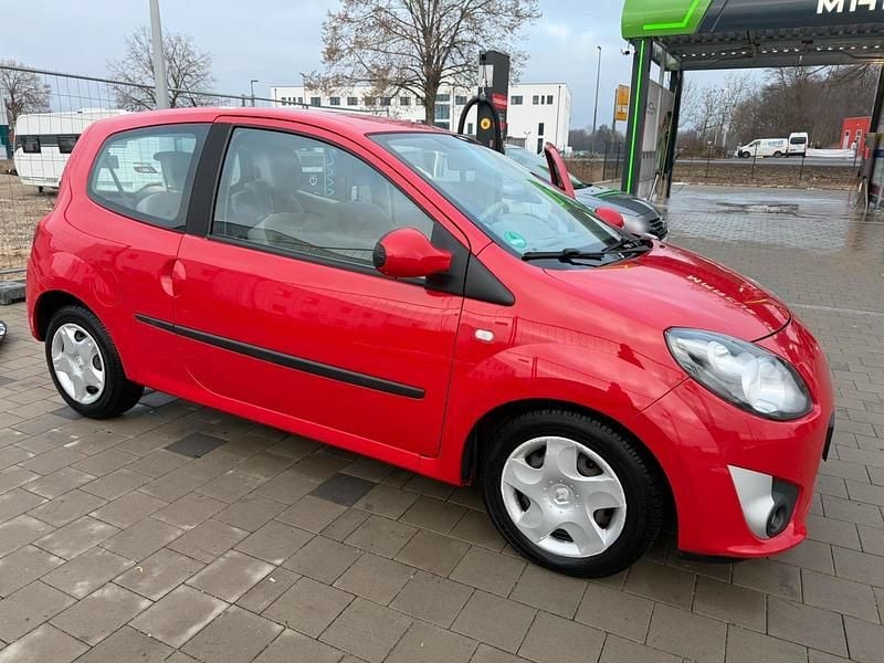 Gebraucht Renault Twingo 75 PS (55 kW) 2009 Rot Kleinwagen