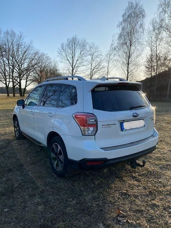 Käytetty Subaru Forester Active 147 HP (108 kW) 2016 Valkoinen Katumaasturi