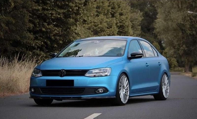 Gebraucht VW Jetta 122 PS (89 kW) 2014 Blau Limousine