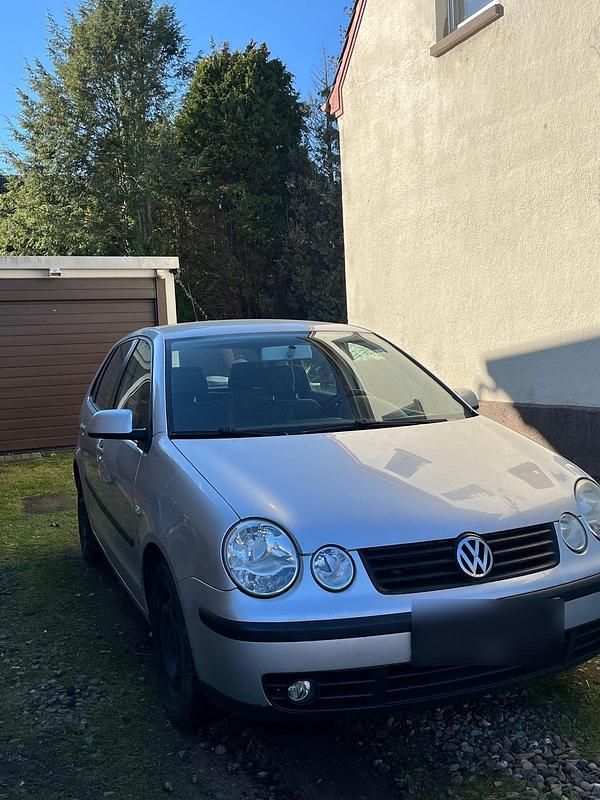 Usata VW Polo 63 CV (46 kW) 2005 Argento Utilitaria