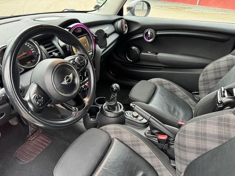 Gebraucht Mini Cooper Chili 136 PS (100 kW) 2016 Schwarz Kleinwagen