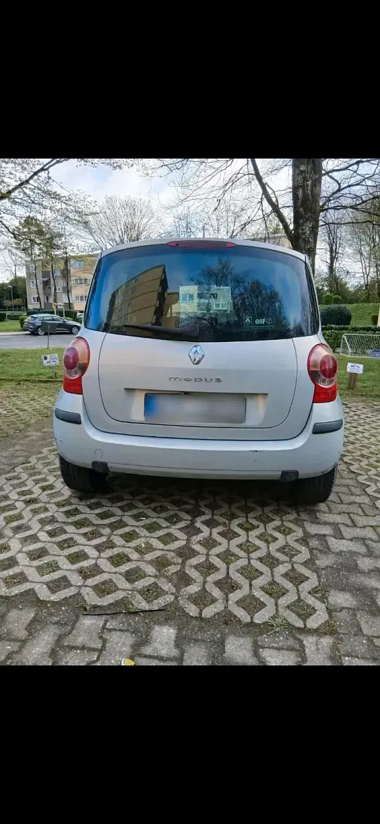 Gebraucht Renault Modus 75 PS (55 kW) 2005 Silber Van / Kleinbus