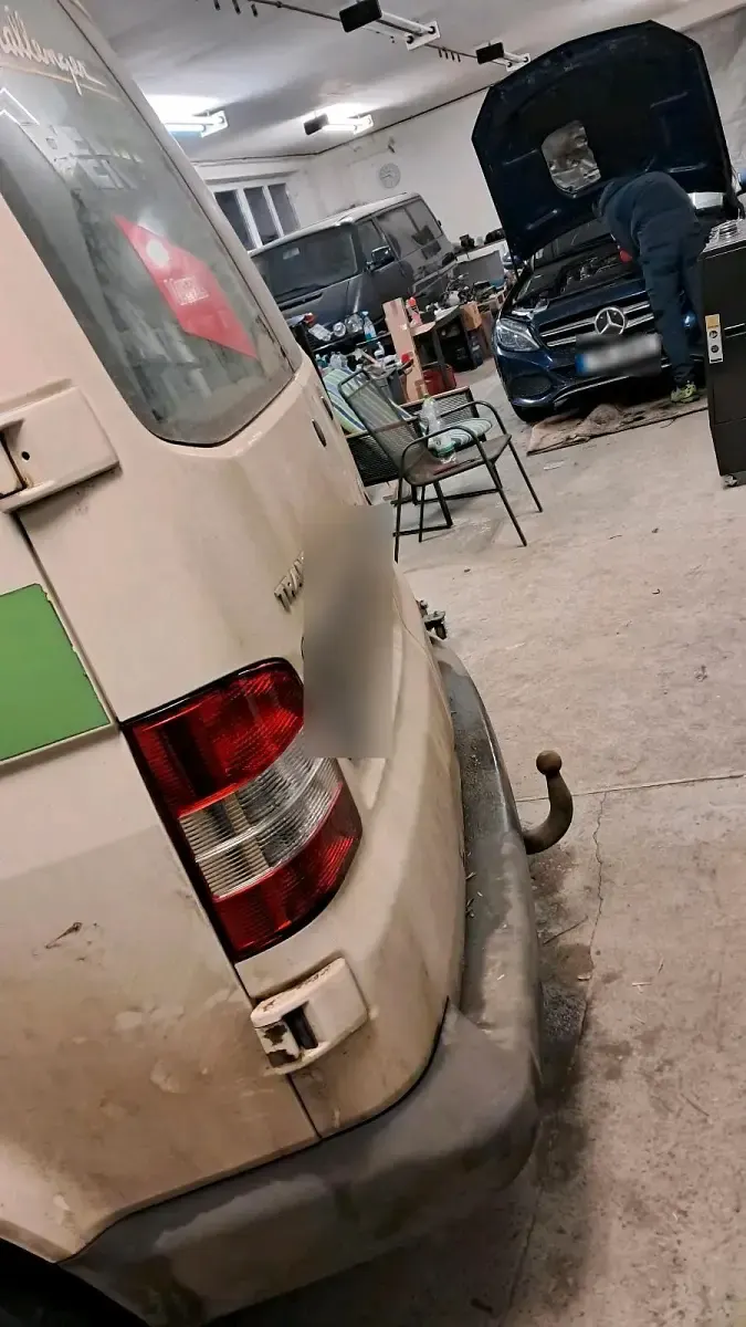 Gebraucht VW T5 85 PS (62 kW) 2005 Weiß Van