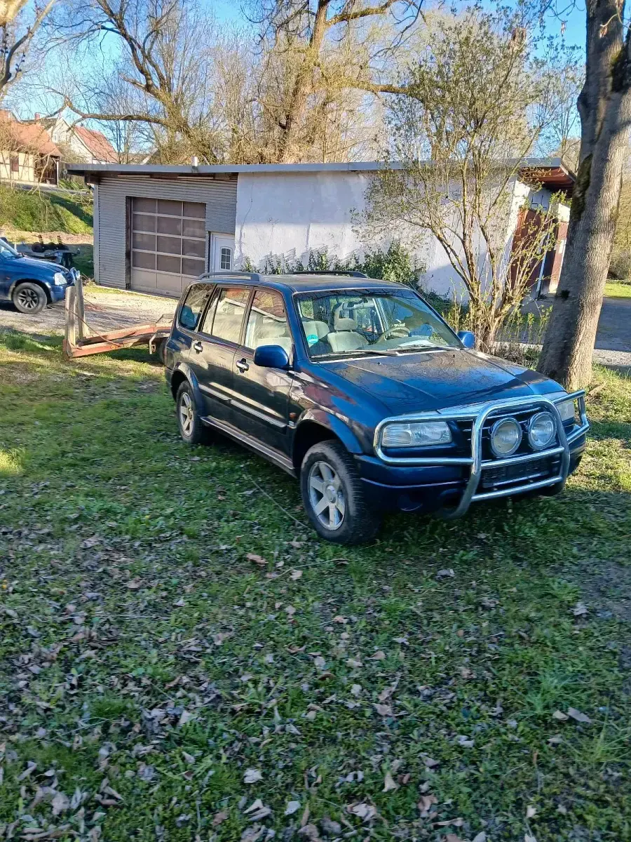 Gebraucht Suzuki Grand Vitara 176 PS (129 kW) 2002 Blau SUV