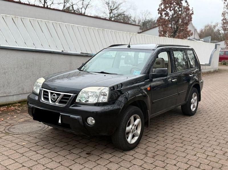 Schwarz Gebraucht 2003 Nissan X-Trail SUV | 2.500 € (Fairer Preis) - Bild 1/4