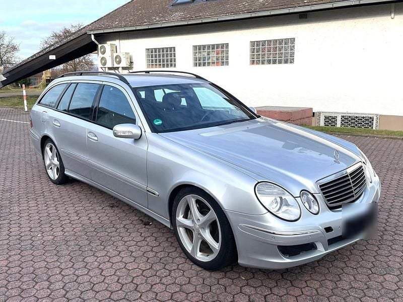 Gebraucht Mercedes E320 Sport 224 PS (164 kW) 2006 Silber Kombi