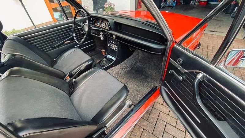 Second-hand BMW 1600 86 CP (63 kW) 1973 Roșu Berlinǎ
