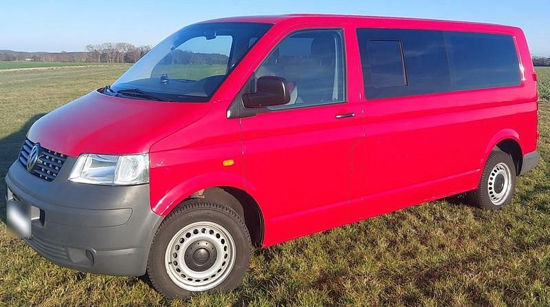 Gebraucht VW T5 131 PS (96 kW) 2007 Rot Van