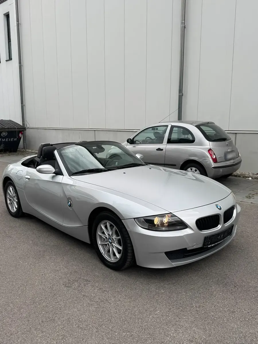 Gebraucht BMW Z4 150 PS (110 kW) 2007 Silber Cabrio