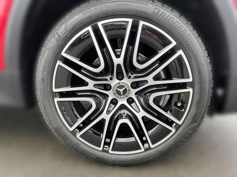 Gebraucht Mercedes GLB200 AMG 163 PS (119 kW) 2026 Manufaktur lack manufaktur pat SUV