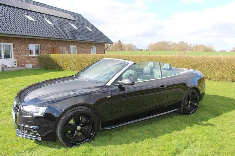 Schwarz Gebraucht 2013 Audi Cabriolet Comfort Cabrio | 22.250 € - Bild 1/4