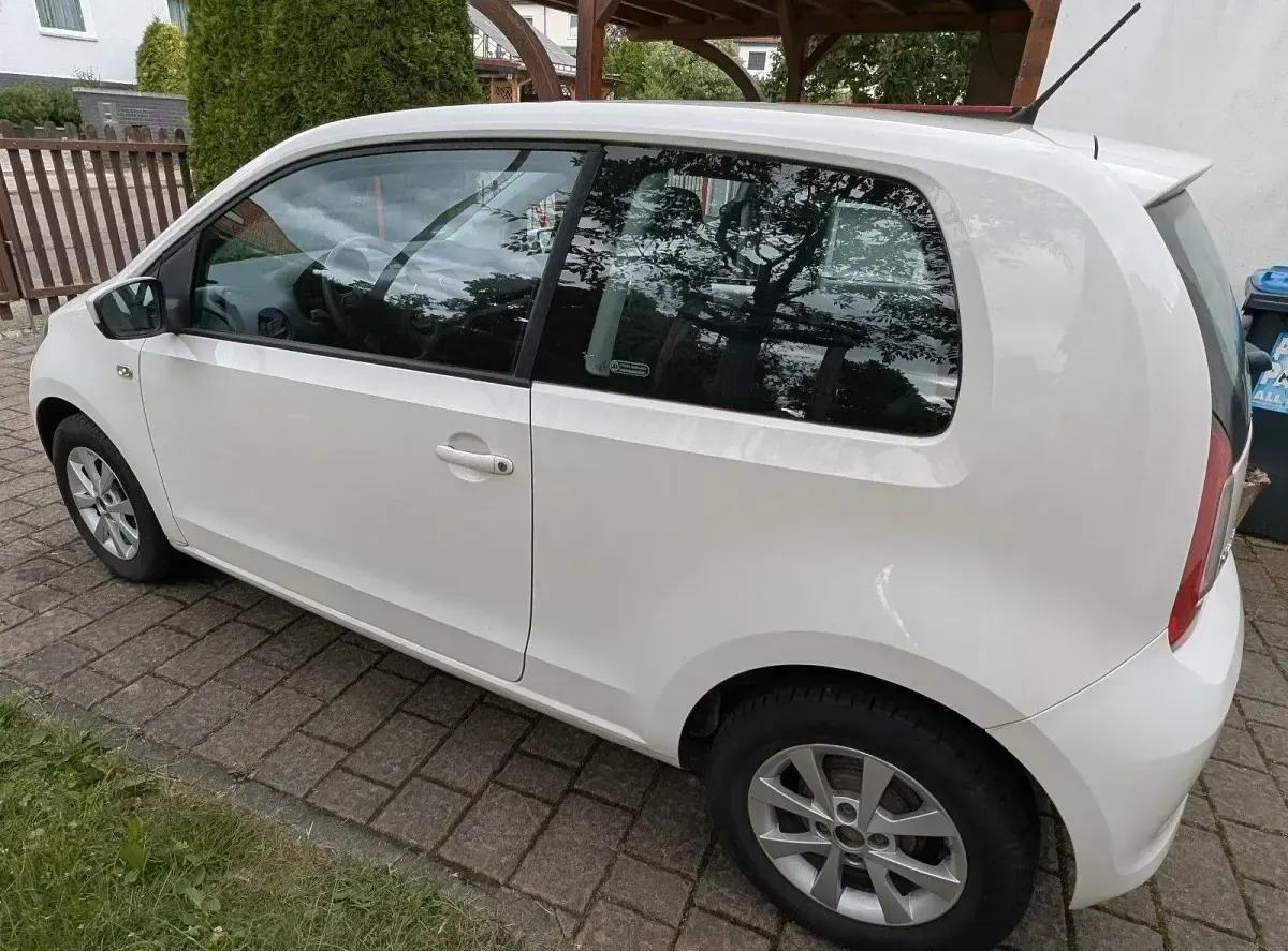 Gebraucht Skoda Citigo Ambition 60 PS (44 kW) 2013 Weiß Kleinwagen