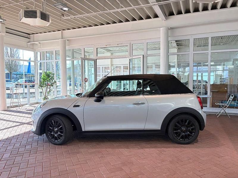Second-hand Mini Cooper Cabriolet Pepper 136 CP (100 kW) 2018 Alb Cabrio