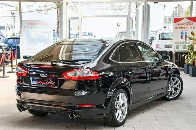 Gebraucht Ford Mondeo Titanium S 203 PS (149 kW) 2012 Schwarz Limousine