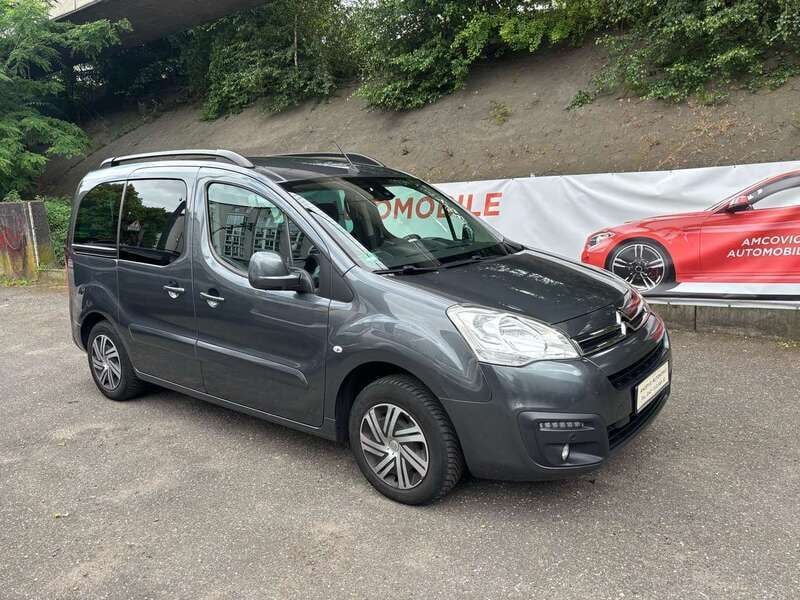 Grau Gebraucht 2018 Citroën Berlingo Shine Van / Kleinbus | 4.600 € (Superpreis) - Bild 1/4