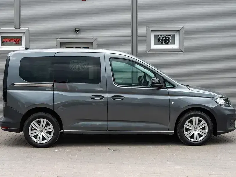 Gebraucht VW Caddy Basis 75 PS (55 kW) 2021 Indiumgrau metallic Van / Kleinbus