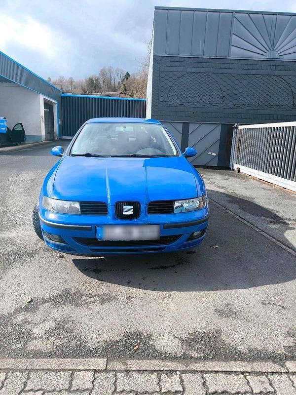 Gebraucht Seat Leon 105 PS (77 kW) 2005 Blau Kleinwagen