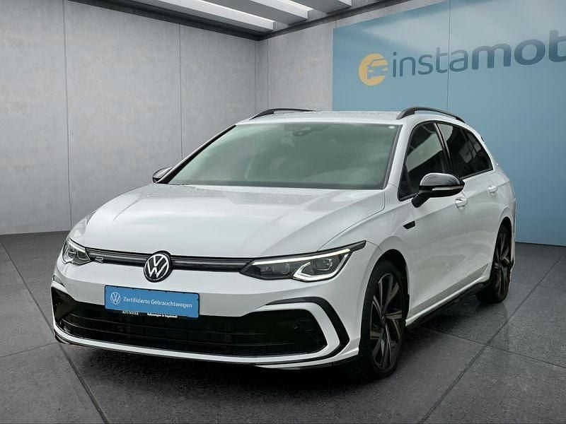 Weiß Gebraucht 2024 VW Golf VIII Kombi | 26.749 € (Fairer Preis) - Bild 1/4