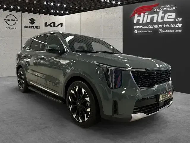 Neu Kia Sorento Platinum 193 PS (141 kW) 2025 Cge) cityscape green m (gruen SUV