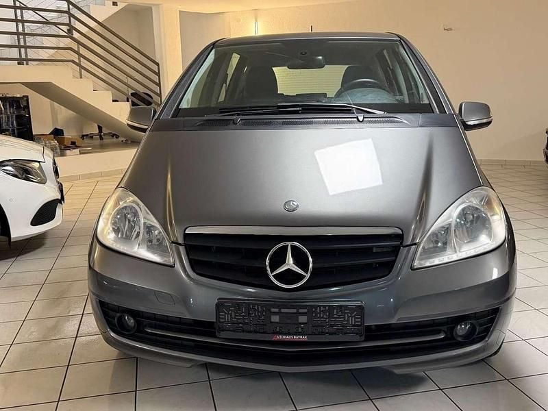 Gebraucht Mercedes A170 116 PS (85 kW) 2008 Mountaingrau Kleinwagen